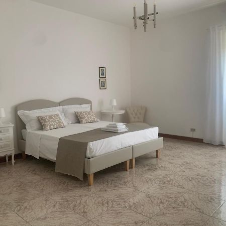 Porta Napoli Rooms 莱切 外观 照片